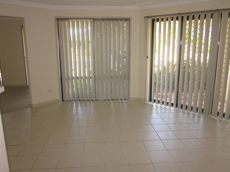 2/39 Border Crescent, Pottsville NSW 2489