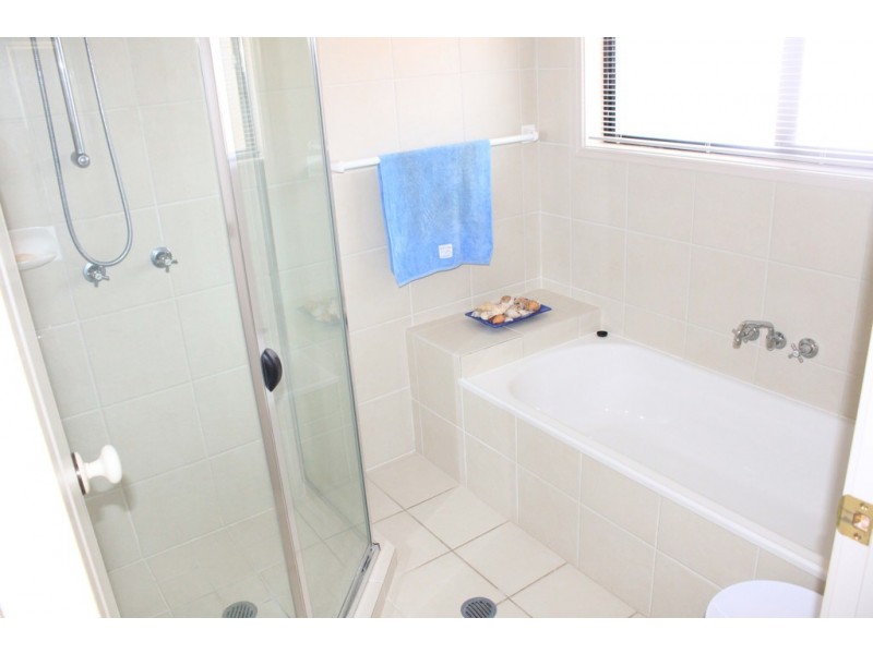 2/39 Border Crescent, Pottsville NSW 2489