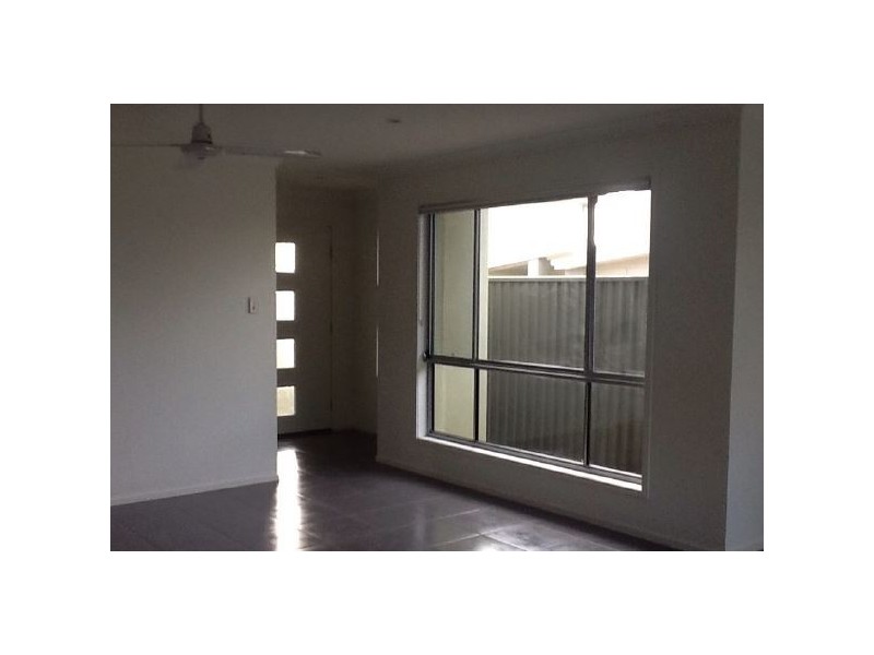 Unit 4, 3-15 Lennox Circuit, Pottsville NSW 2489