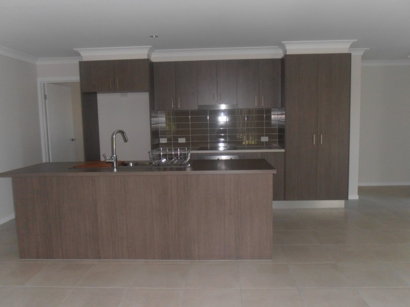 115 Newcastle Drive, Pottsville NSW 2489