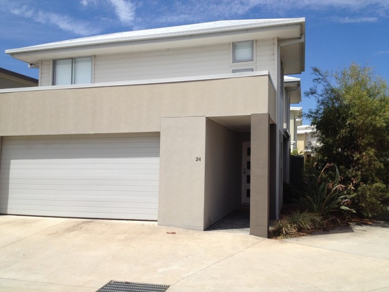 Unit 24, 3-15 Lennox Circuit, Pottsville NSW 2489