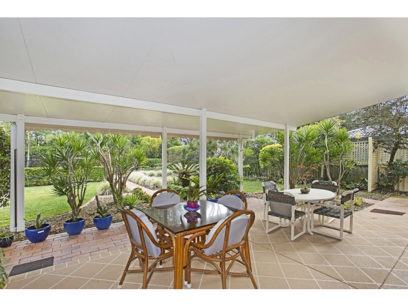 16 Surfside Crescent, Pottsville NSW 2489