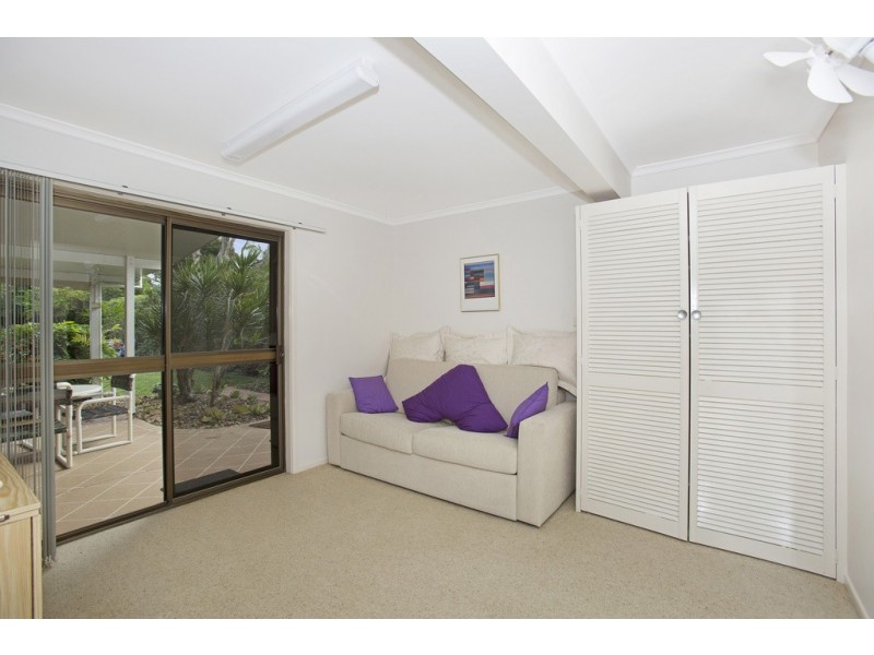 16 Surfside Crescent, Pottsville NSW 2489