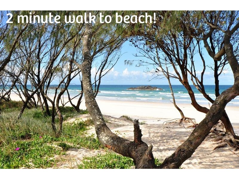 14 Toshack Place, Pottsville NSW 2489