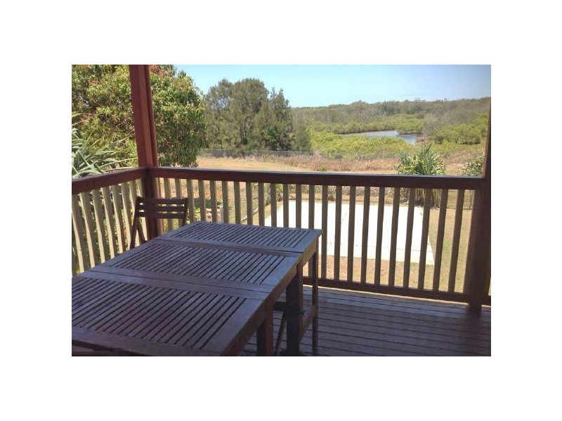 18 Creek Street, Hastings Point NSW 2489