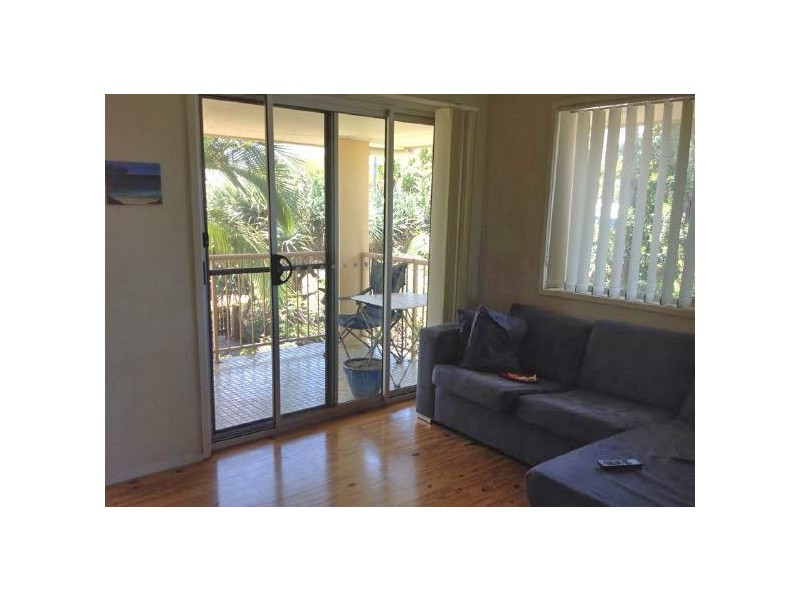 18 Creek Street, Hastings Point NSW 2489