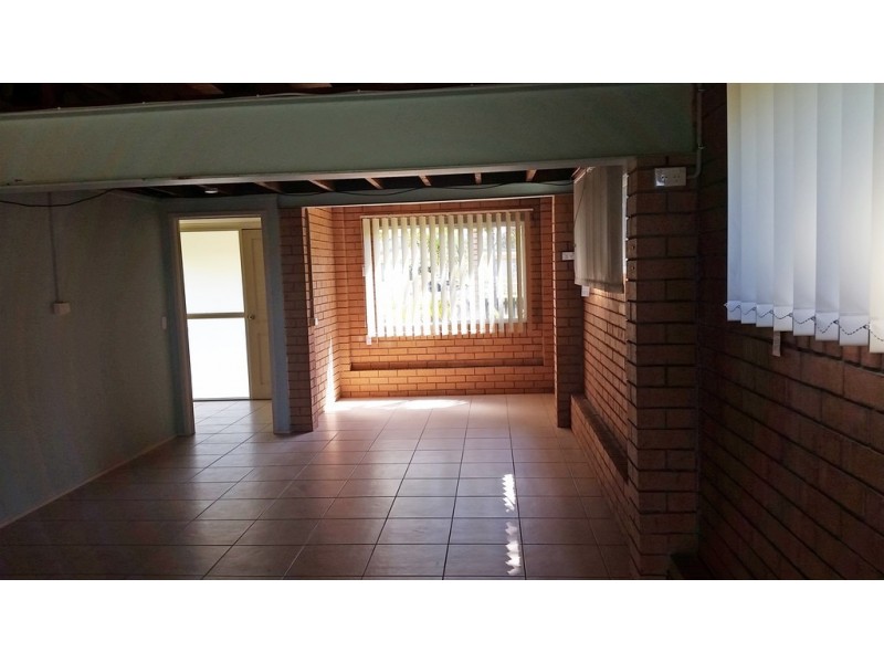 18 Creek Street, Hastings Point NSW 2489