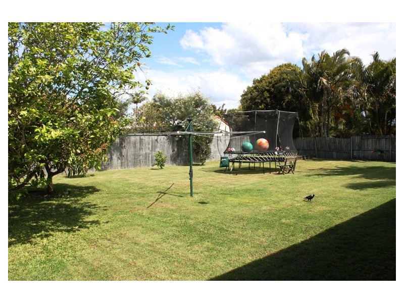 4 Andrew Avenue, Pottsville NSW 2489