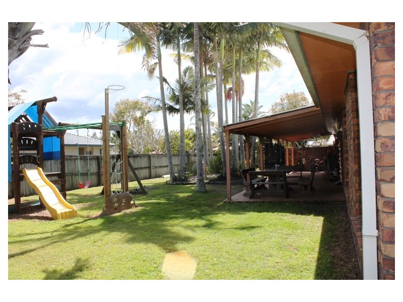 4 Andrew Avenue, Pottsville NSW 2489