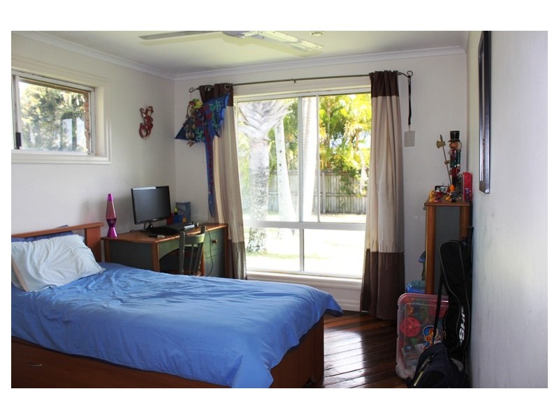 4 Andrew Avenue, Pottsville NSW 2489