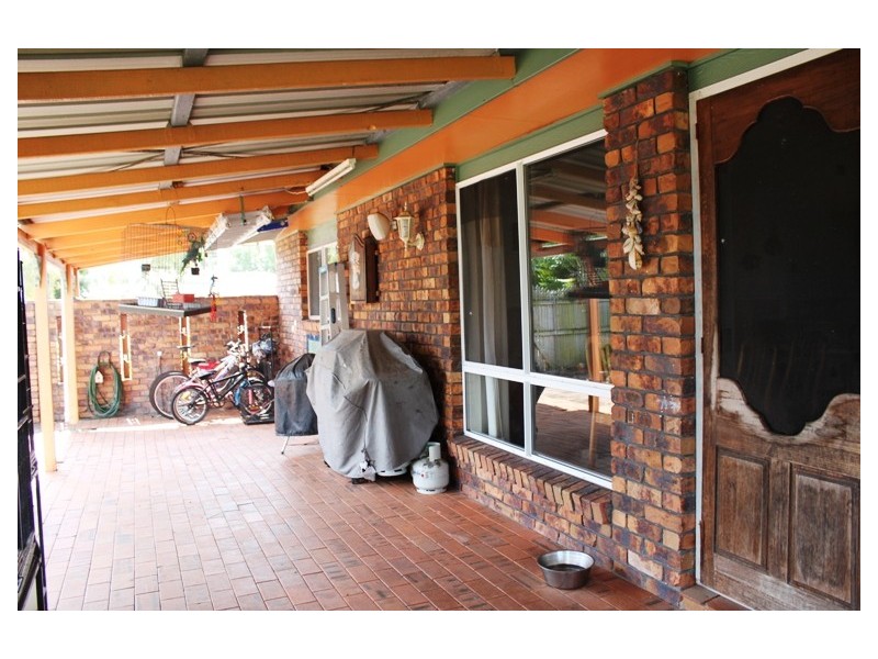 4 Andrew Avenue, Pottsville NSW 2489