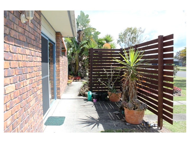 4 Andrew Avenue, Pottsville NSW 2489