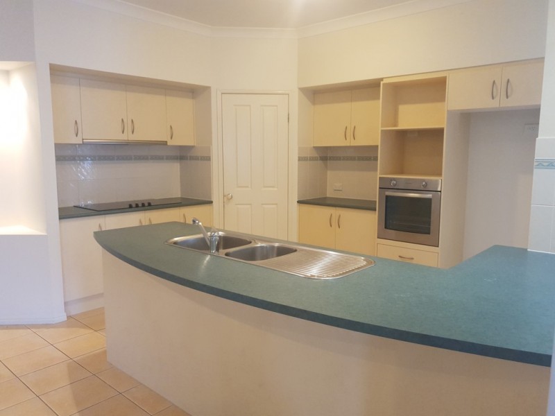 28 Mylestom Circle, Pottsville NSW 2489