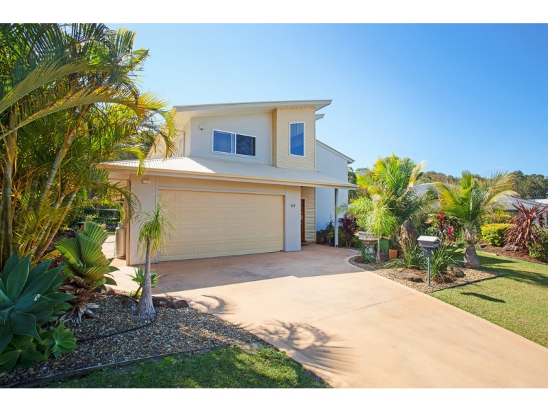 25 Muskheart Circuit, Pottsville NSW 2489