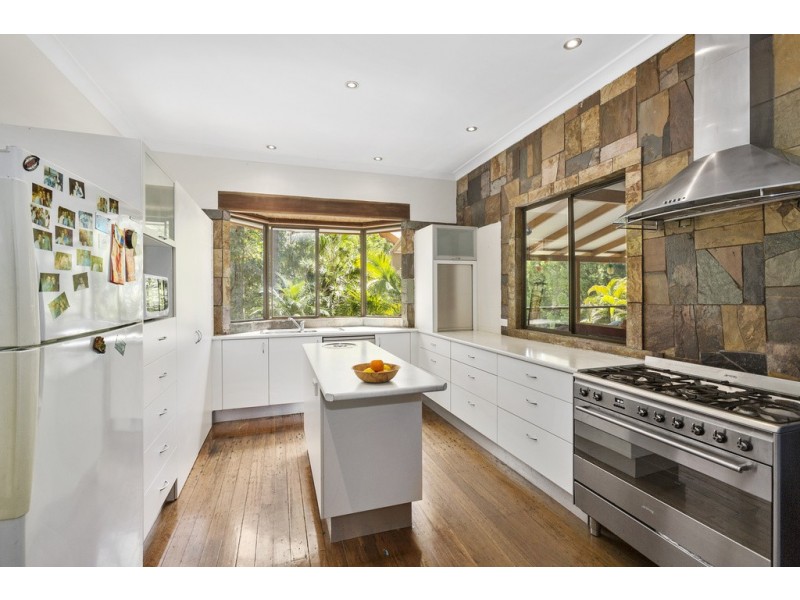 213 Sleepy Hollow Road, Sleepy Hollow NSW 2483