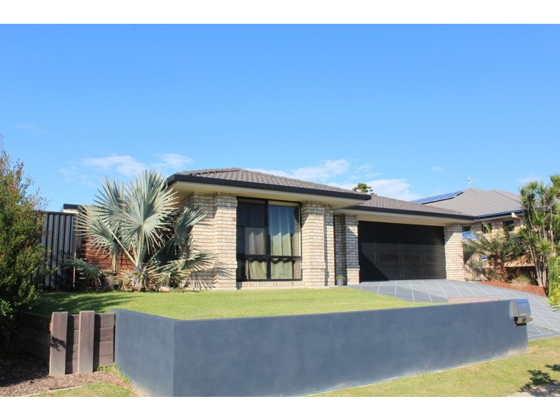 19 Newcastle Drive, Pottsville NSW 2489