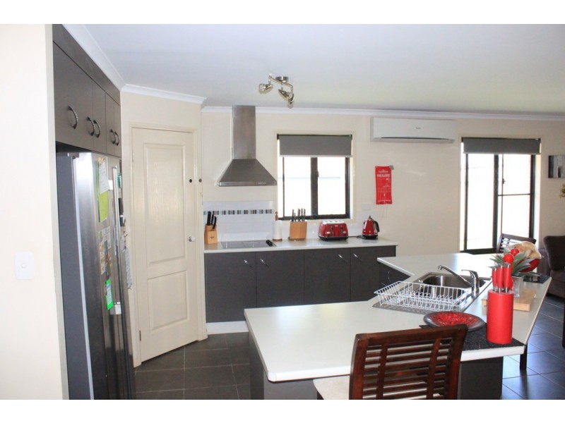 19 Newcastle Drive, Pottsville NSW 2489