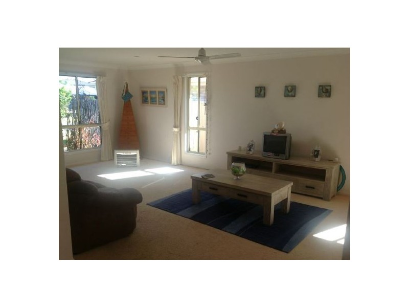 18 Suffolk Parade, Pottsville NSW 2489