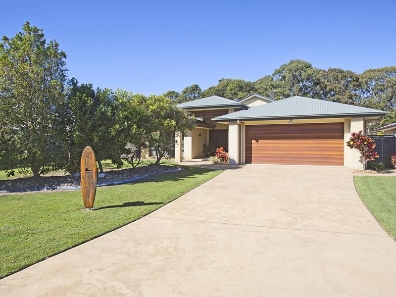 56 Border Crescent, Pottsville NSW 2489