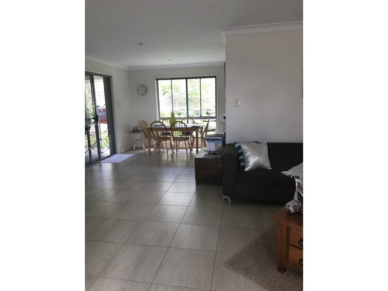 2/35 Newcastle Drive, Pottsville NSW 2489