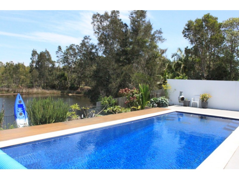 2 Caroline Street, Pottsville NSW 2489