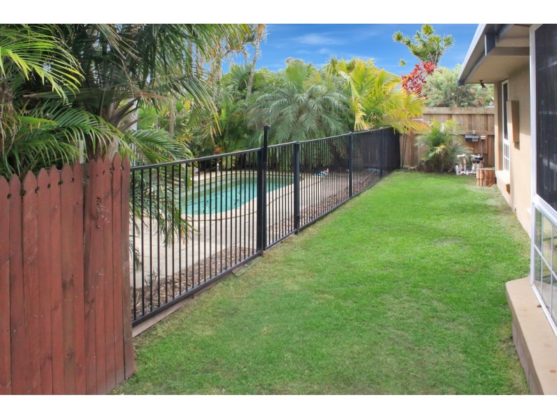 2/28 Andrew Avenue, Pottsville NSW 2489