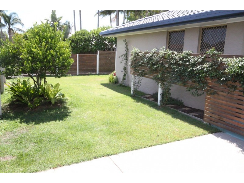 1/6 Andrew Avenue, Pottsville NSW 2489