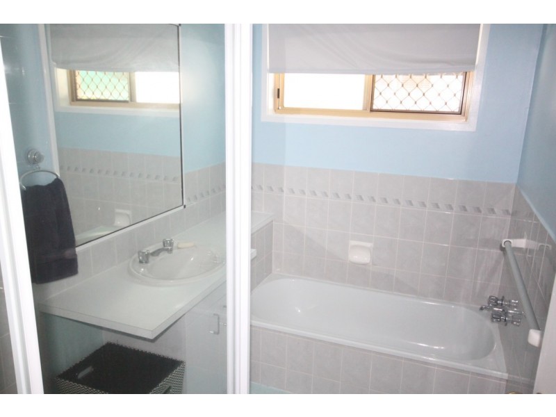 1/6 Andrew Avenue, Pottsville NSW 2489