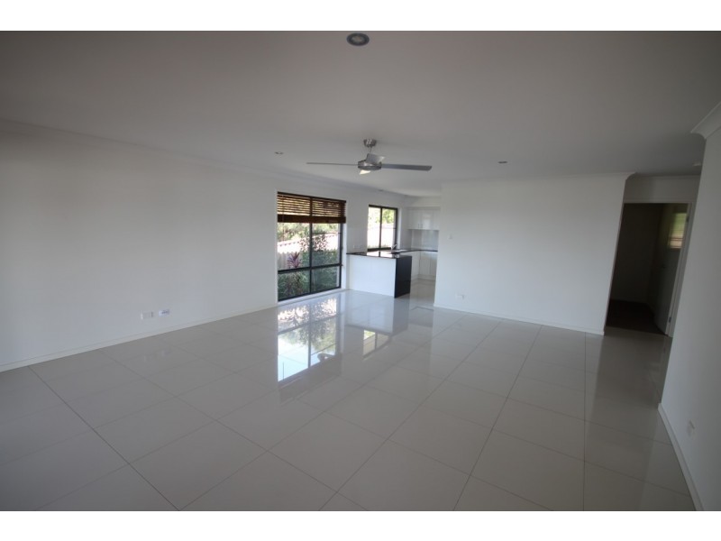 1/43 Newcastle Drive, Pottsville NSW 2489