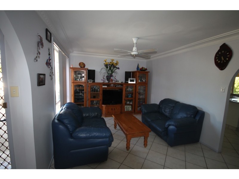 15 Dallis Court, Dunbible NSW 2484