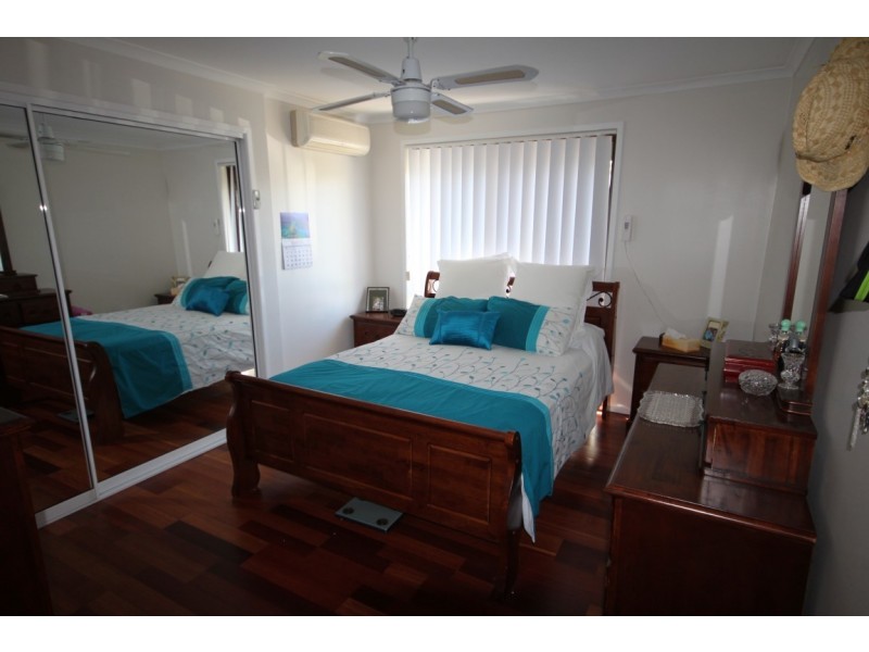 15 Dallis Court, Dunbible NSW 2484