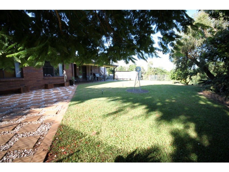 15 Dallis Court, Dunbible NSW 2484