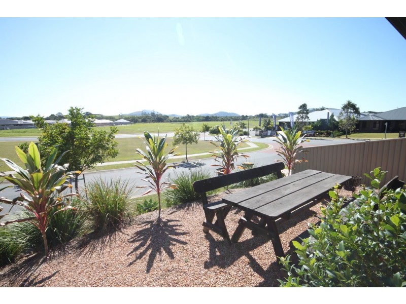 84 Mylestom Circle, Pottsville NSW 2489