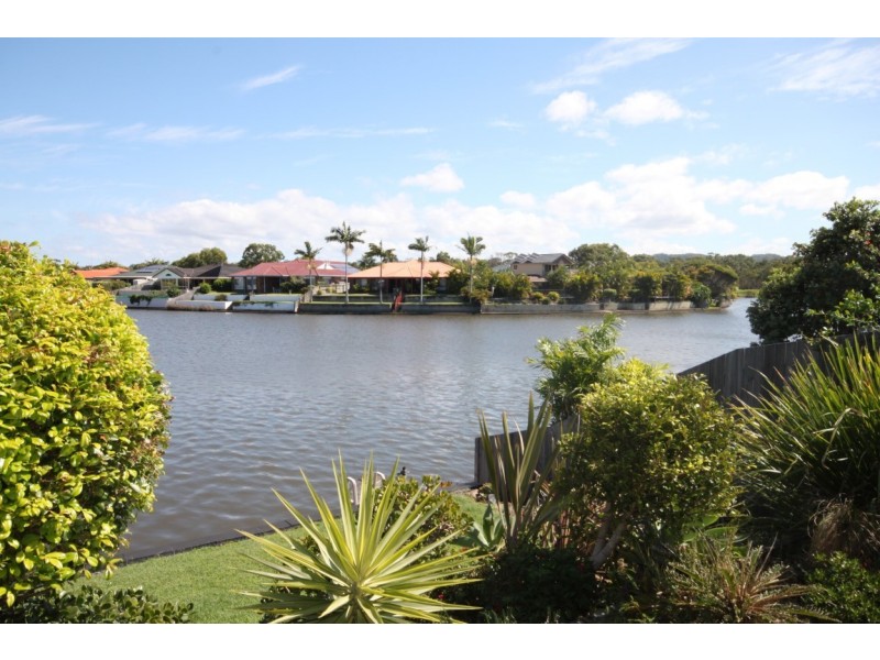 1/39 Andrew Avenue, Pottsville NSW 2489