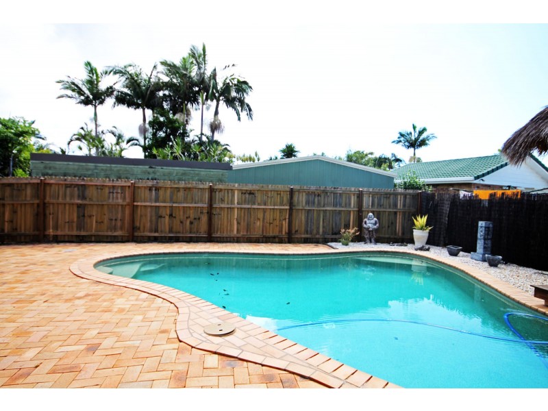 18 Andrew Avenue, Pottsville NSW 2489