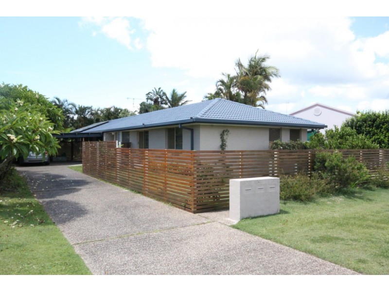 1/6 Andrew Avenue, Pottsville NSW 2489