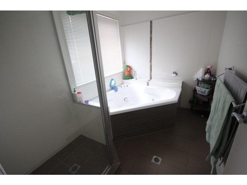 3 Woodfull Cres, Pottsville NSW 2489