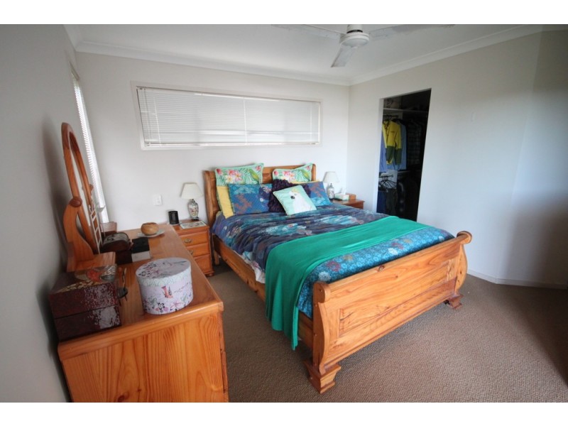 3 Woodfull Cres, Pottsville NSW 2489