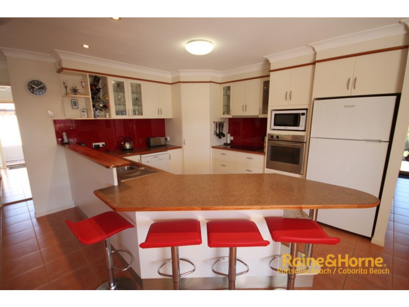 17 Border Crescent, Pottsville NSW 2489