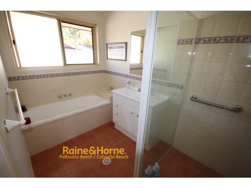 17 Border Crescent, Pottsville NSW 2489