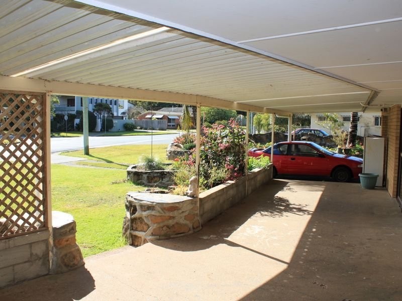 10 Towners Avenue, Cabarita Beach NSW 2488