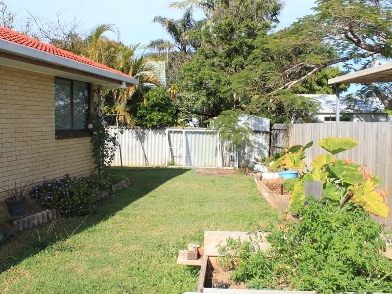 10 Towners Avenue, Cabarita Beach NSW 2488