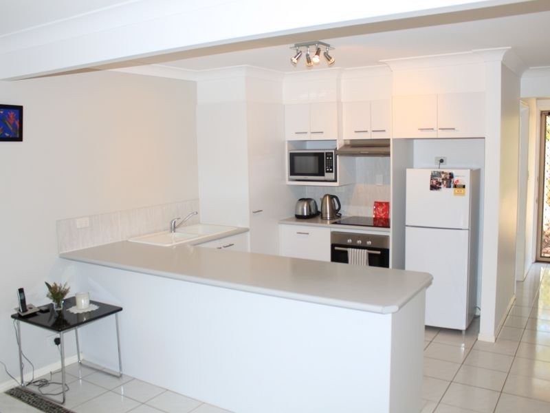 3/10 Hampton Court, Pottsville NSW 2489
