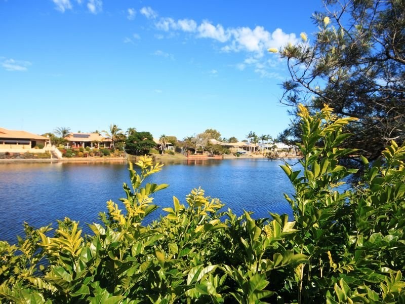 8 Edinburgh Court, Pottsville NSW 2489