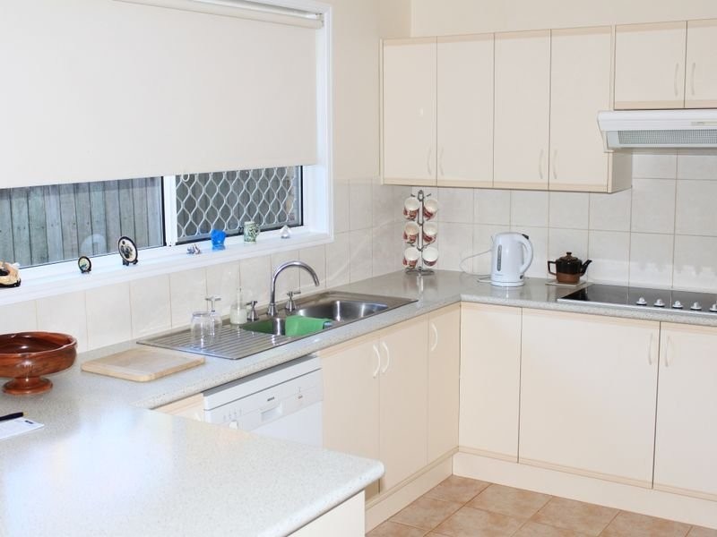 1/4 Sarah Court, Pottsville NSW 2489