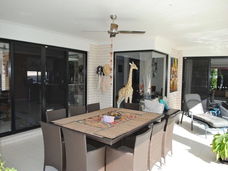 6 Moonee Street, Pottsville NSW 2489