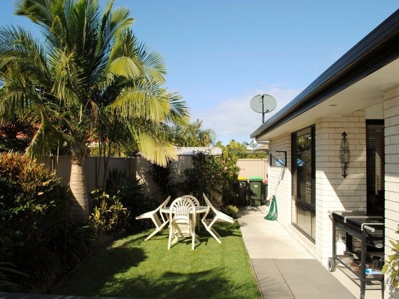 6 Moonee Street, Pottsville NSW 2489