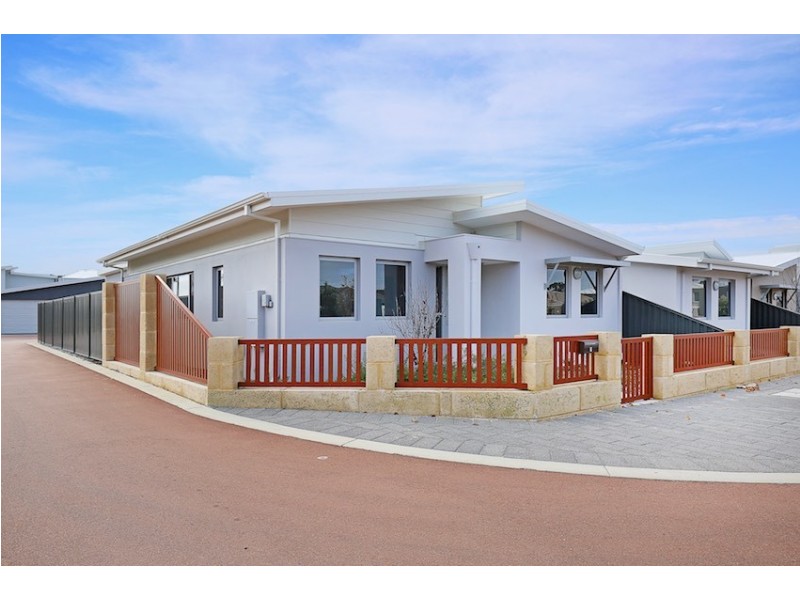 9 Kaalak Lane, Mandurah WA 6210