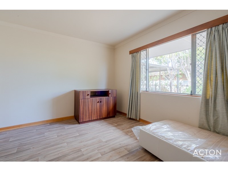 5 Blakeley Street, Mandurah WA 6210