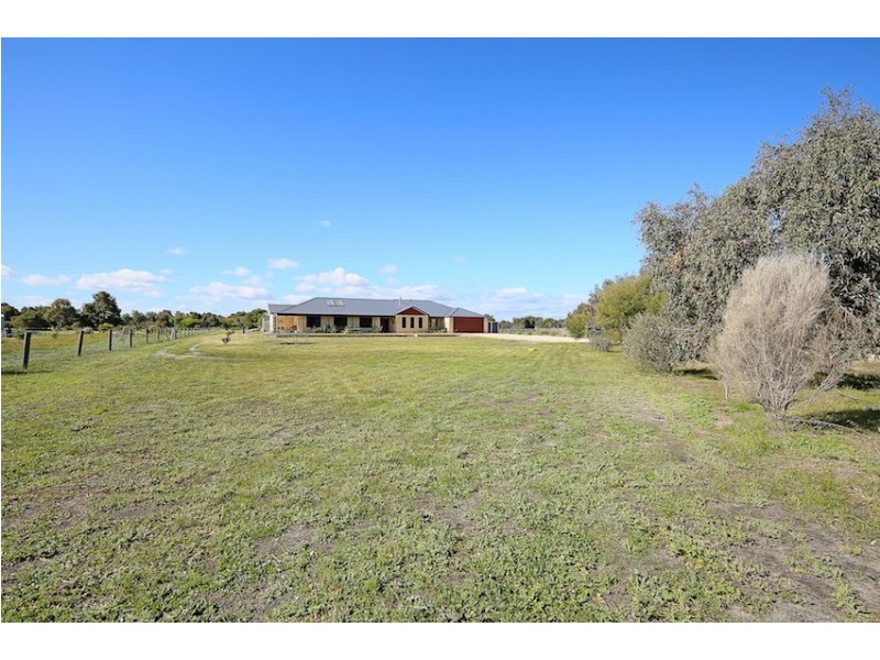 Lot 904 Curtis Lane, West Pinjarra WA 6208